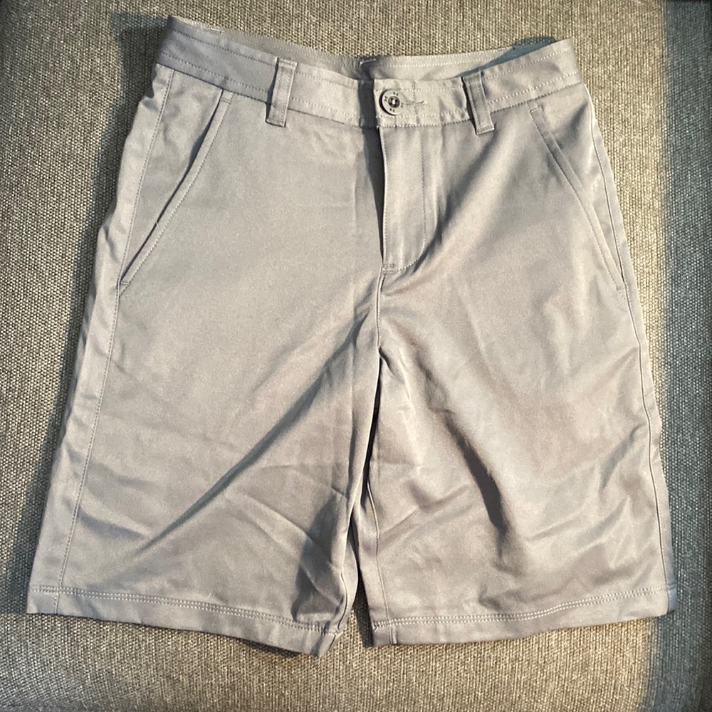 UnderArmour Boy’s Grey Golf Shorts